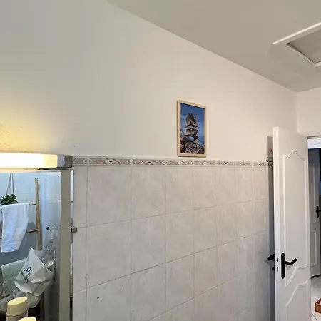 Vue Avec Piscine Et Jardin Arbore Βίλα