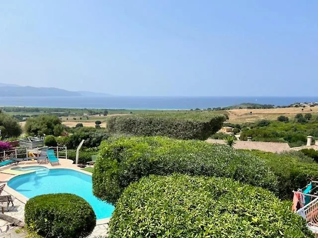 Villa Vue Avec Piscine Et Jardin Arbore *